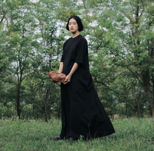 싱어송라이터 이랑의 정규 앨범 '늑대가 나타났다'의 커버.<strong> </strong>(사진=유어썸머)