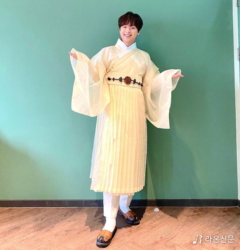 (사진=이찬원 공식 인스타그램)