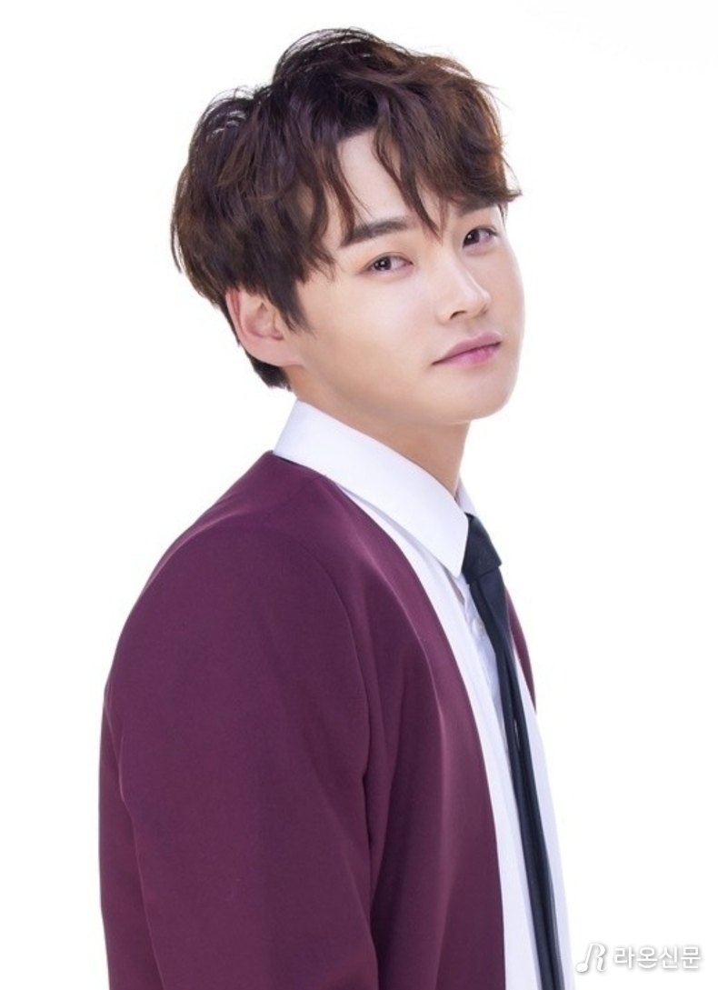 (사진=박서진 공식 SNS 갈무리)