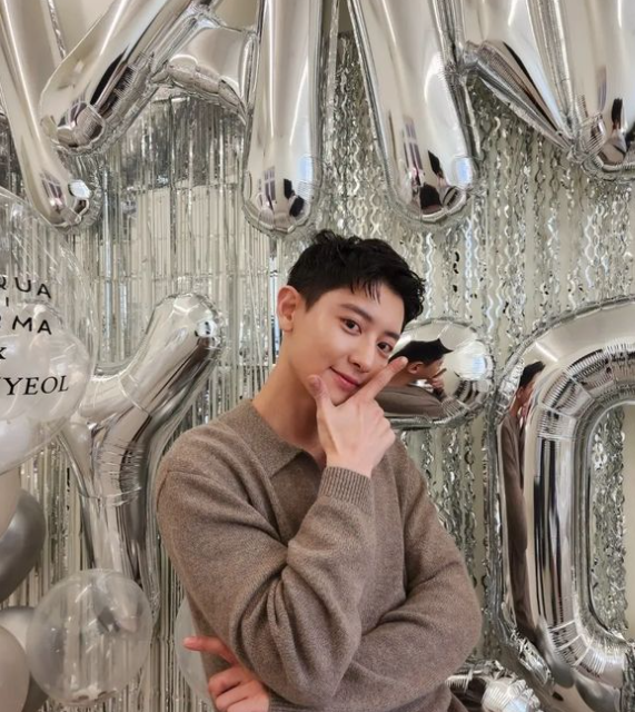 (사진=찬열 인스타그램)