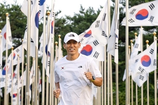 션. (사진=YG엔터테인먼트 제공)
