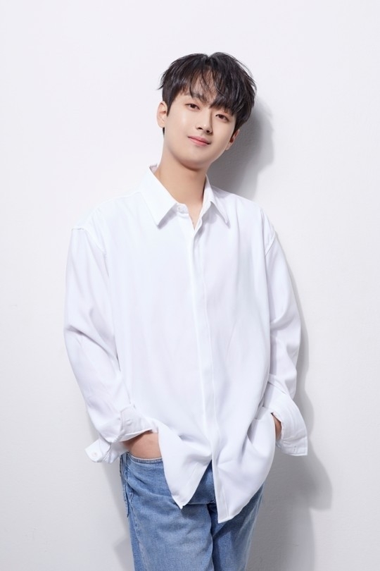 (사진=초록뱀이앤엠 제공)