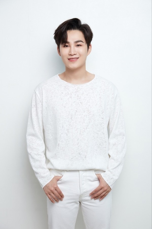 (사진=초록뱀이앤엠 제공)