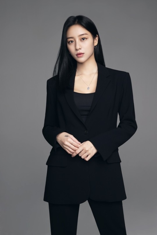 강민아. (사진=H&엔터테인먼트 제공)