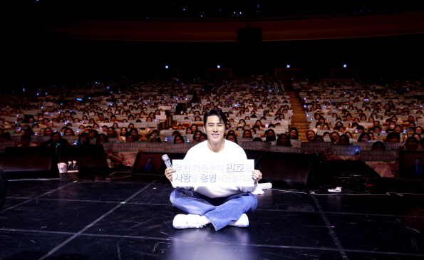 가수 장민호. (사진=밝은누리 제공)