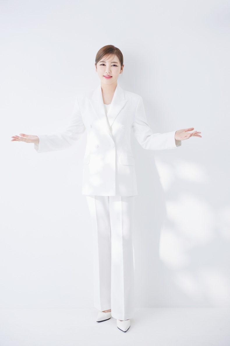 송가인. (사진=포켓돌스튜디오 제공)