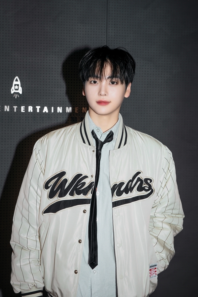 형준. (사진=스타쉽엔터테인먼트 제공)