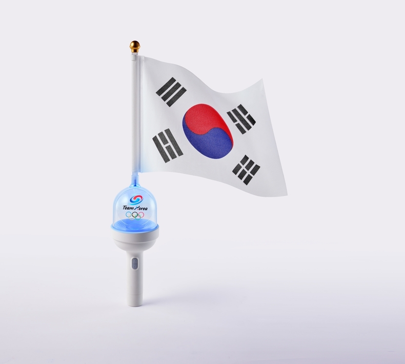 팀코리아 응원봉_선수단용?사진=하이브