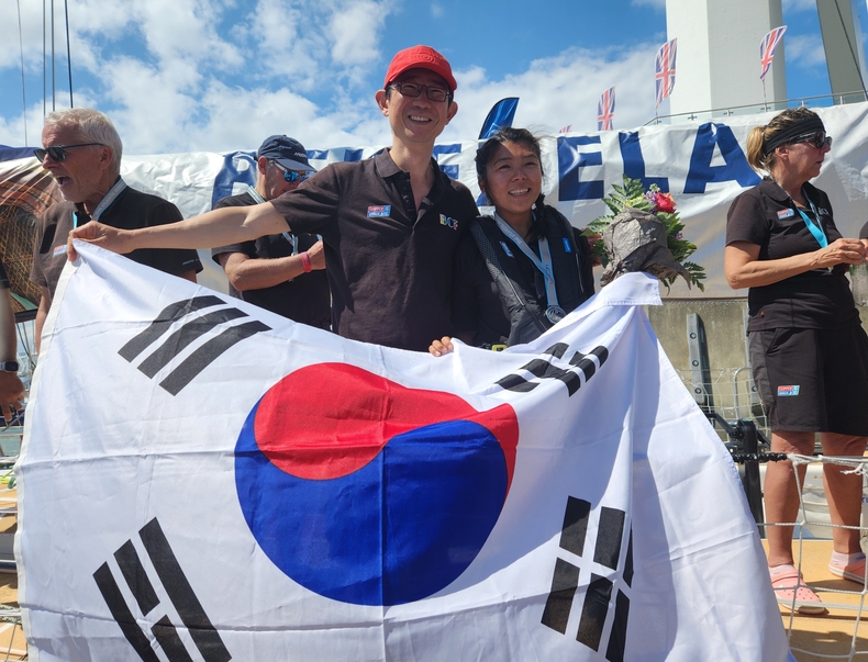 <strong>클리퍼 세계일주 요트대회 완주한 한국인(사진=연합뉴스)</strong>