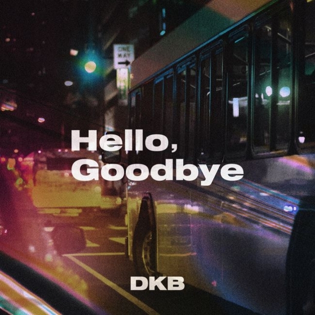 다크비 디지털 싱글 ‘헬로, 굿바이(Hello, Goodbye)(Rollercoaster)’ 발매/사진=브레이브 엔터테인먼트
