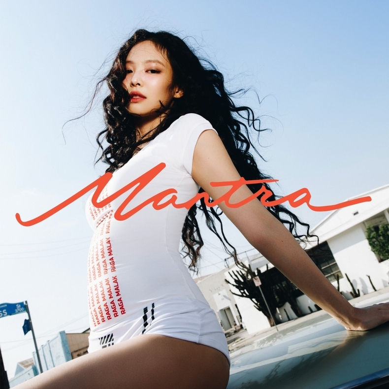 <strong>제니, 신곡 '만트라'로 영국 오피셜 싱글 차트 37위 기록/사진=OA엔터테인먼트</strong>