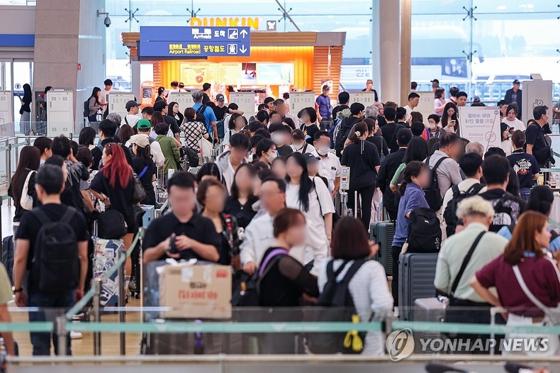 <strong>인천공항 출국장</strong>