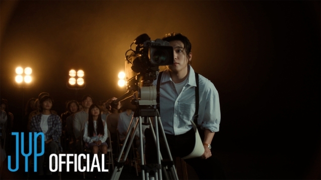 데이식스 성진 신곡 '체크 패턴' 뮤직비디오 티저/사진=JYP엔터테인먼트