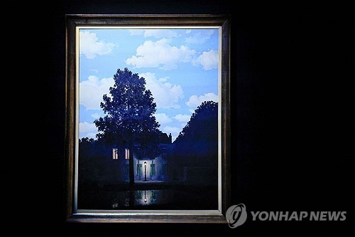 <strong>르네 마그리트 '빛의 제국'(1954)</strong>