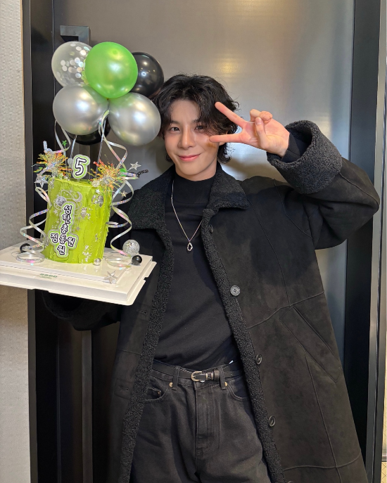 가수 정동원 데뷔 5주년/사진=쇼플레이엔터테인먼트