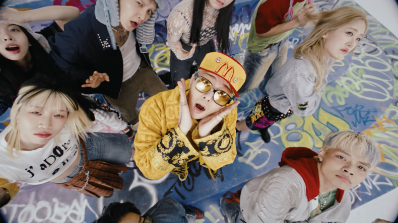 지드래곤 'TOO BAD' MV 캡처/사진=갤럭시코퍼레이션