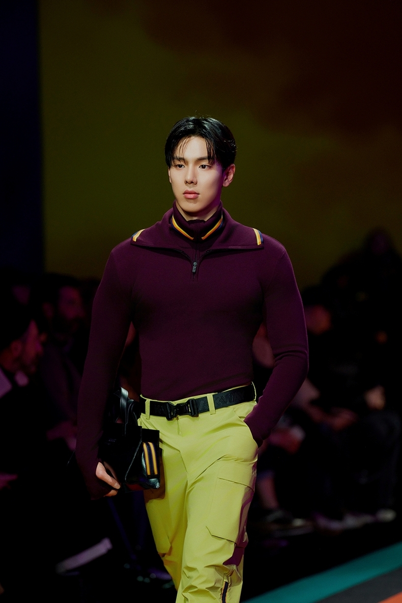 몬스타엑스 셔누, 밀라노 런웨이 등장/사진=까웨