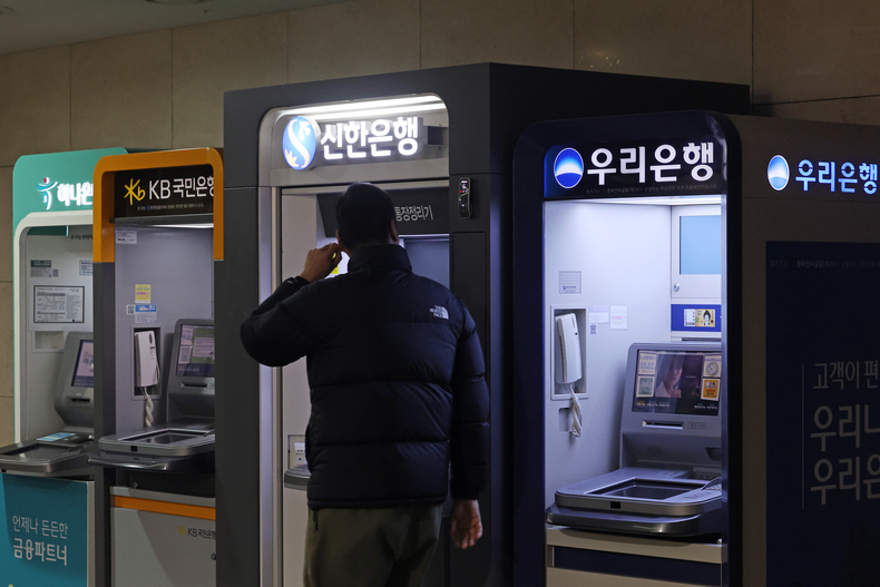 5월부터 전세대출 한도 줄고, 7월엔 DSR 규제 전면 확대(사진=연합뉴스)