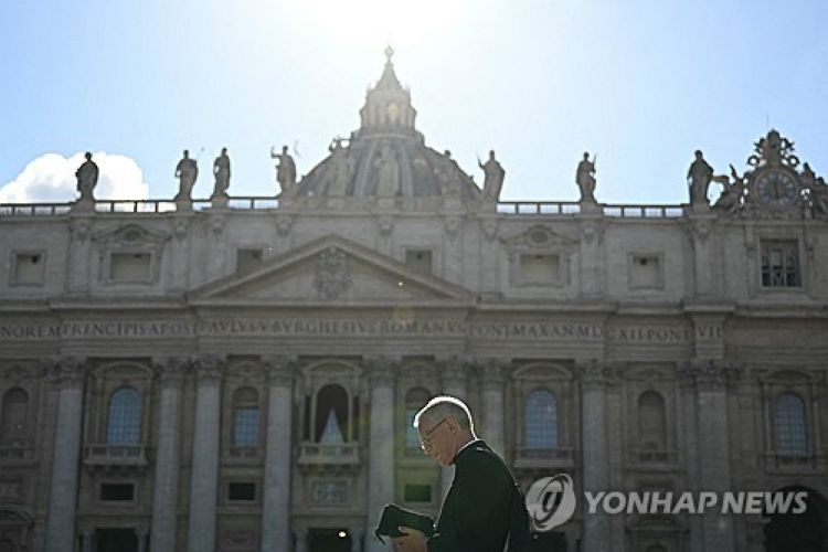바티칸 성 베드로 대성전의 모습