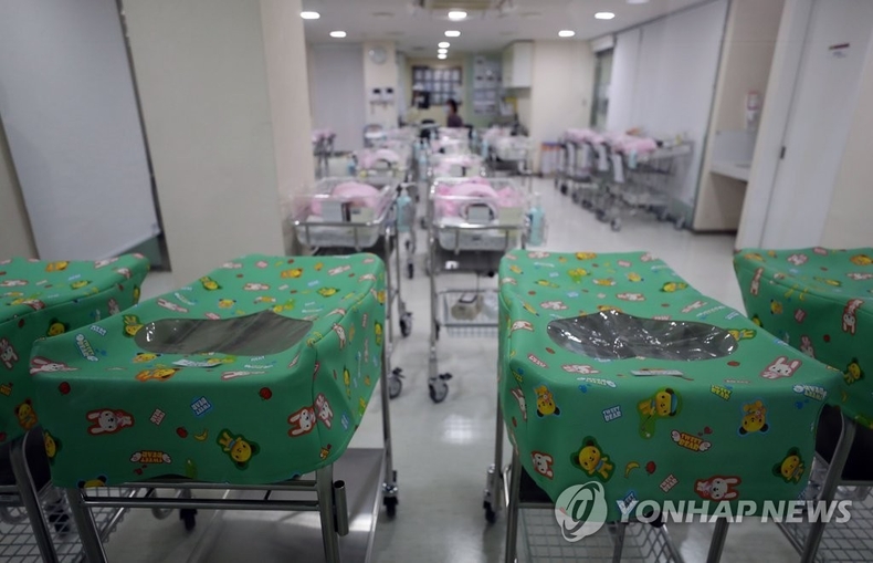 서울 시내 병원의 신생아실