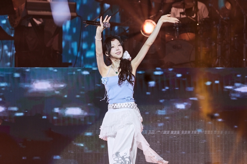 태연 홍콩 공연 무대 모습/사진=SM엔터테인먼트