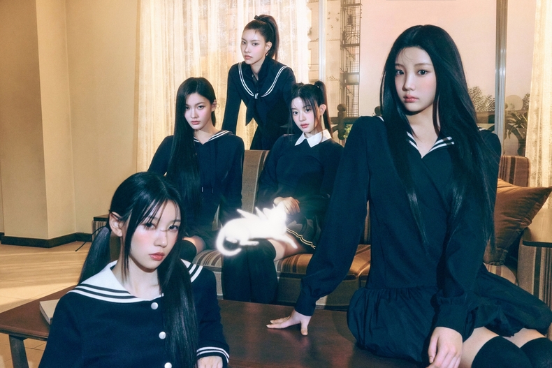 아일릿 미니 3집 ‘밤(bomb)’ ‘MAGIC BOMB’ 콘셉트 포토/사진=빌리프랩