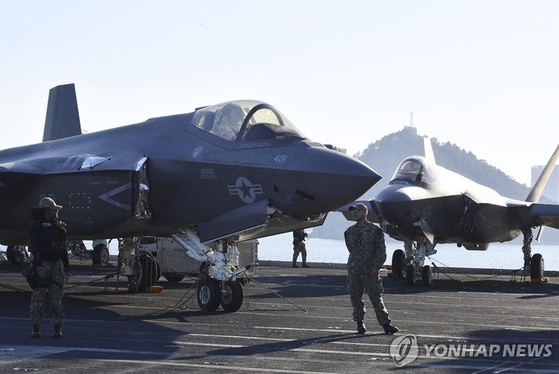미 해군의 F-35 전투기