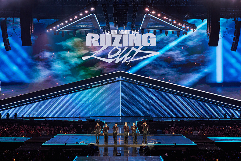 라이즈 첫 단독 콘서트 'RIIZING LOUD' 모습/사진=SM엔터테인먼트