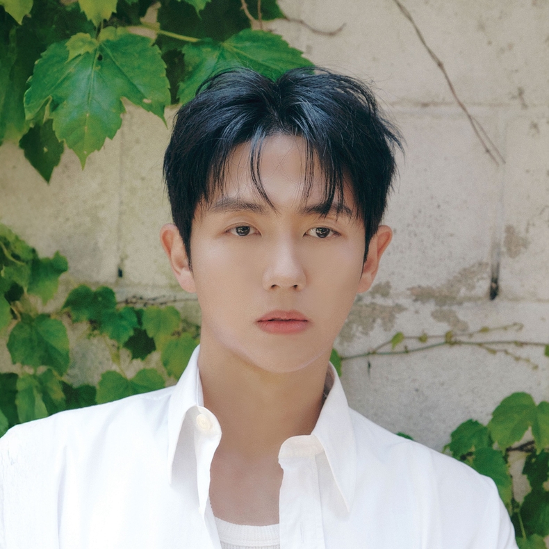 2AM 임슬옹, 15일 ‘레인보우 라이트’ 발표/사진=임슬옹
