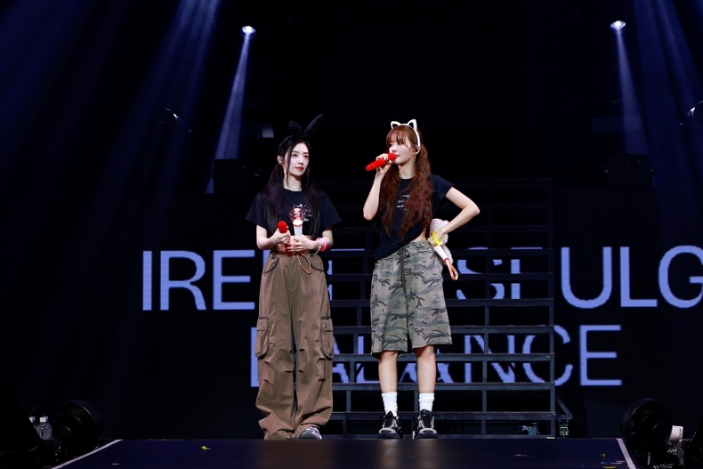 레드벨벳-아이린&슬기 첫 아시아 투어 마카오 콘서트 공연 모습/사진=SM엔터테인먼트