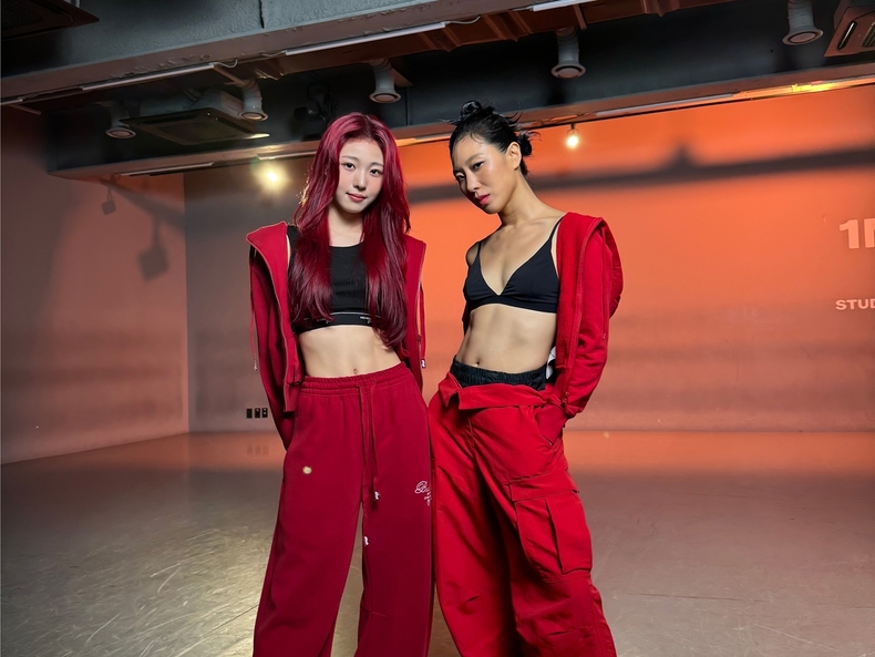 앳하트 아린 X 리아킴 'Demons' 퍼포먼스 비디오/사진=타이탄 콘텐츠