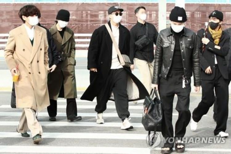 출국하는 그룹 방탄소년단(BTS)