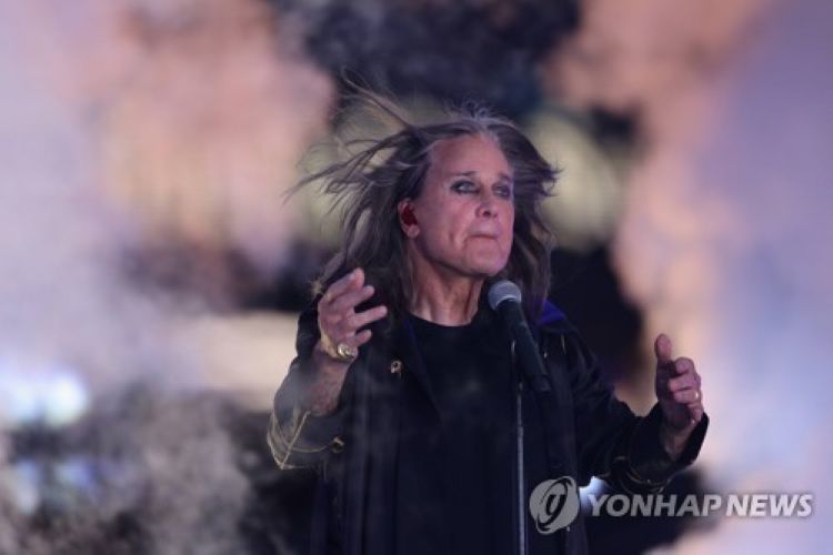2022년 오지 오스본 공연 모습