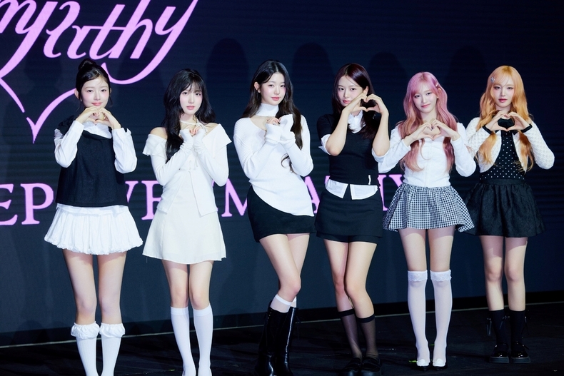 아이브 8월 말 컴백 예고/사진=스타쉽엔터테인먼트