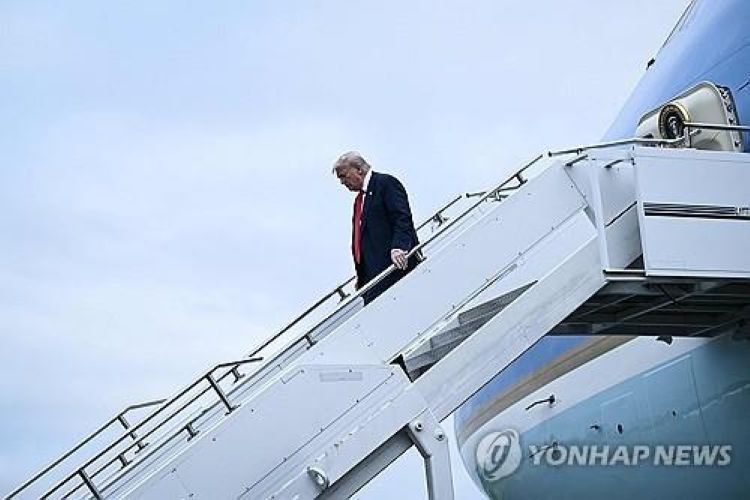 스코틀랜드 도착한 트럼프 미 대통령
