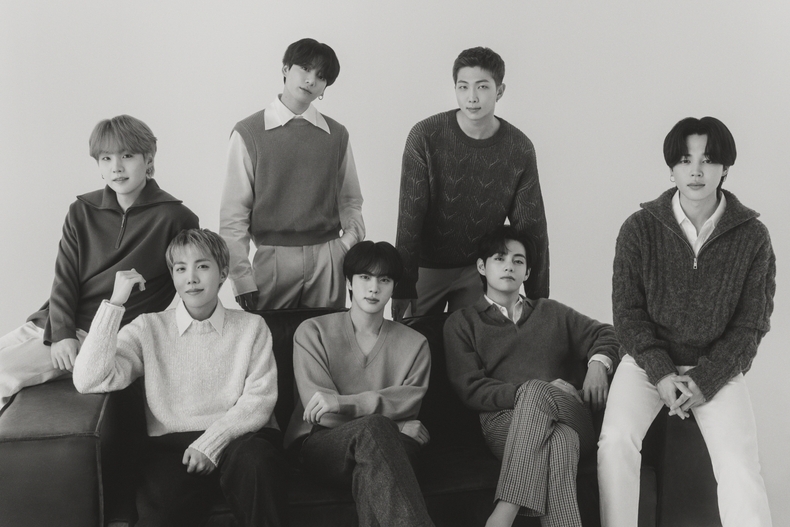 방탄소년단 모노크롬 팝업/사진=빅히트 뮤직