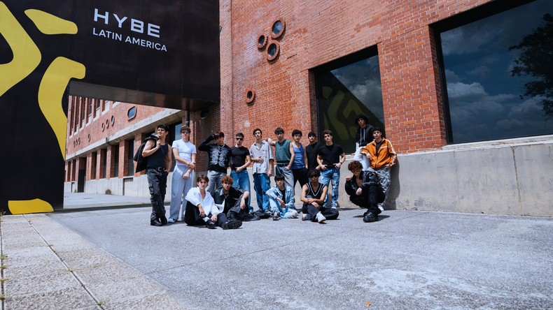 하이브 라틴 아메리카 보이그룹 프로젝트 '산토스 브라보스(SANTOS BRAVOS)'/사진=하이브 레이블즈