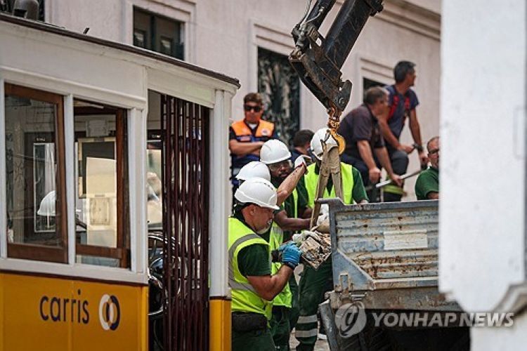 리스폰 푸니쿨라 탈선사고 현장 조사 