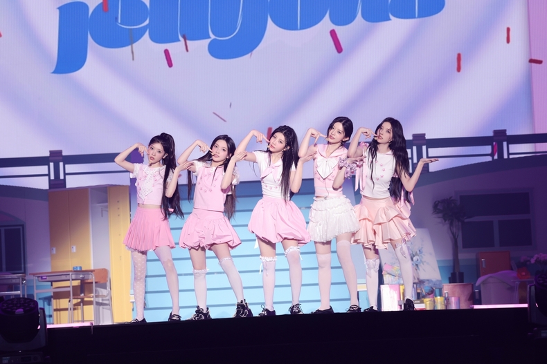 아일릿 팬콘서트 '글리터 데이' 오사카 공연 모습/사진=빌리프랩