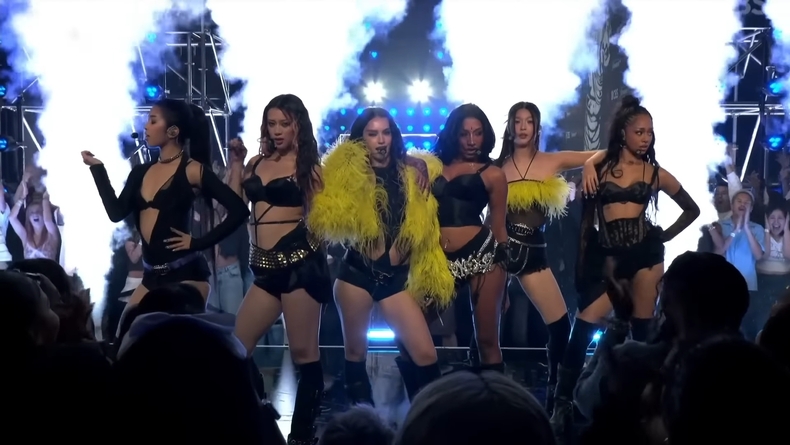 캣츠아이 'MTV VMA' 프리쇼 무대 갈무리/사진=MTV 유튜브 캡처