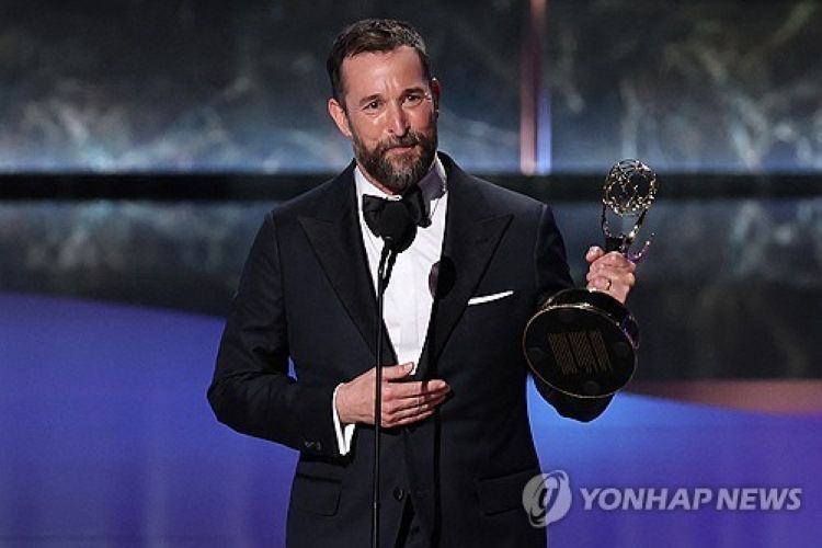 에미상 남우주연상 받은 '더 피트' 주연배우 노아 와일리