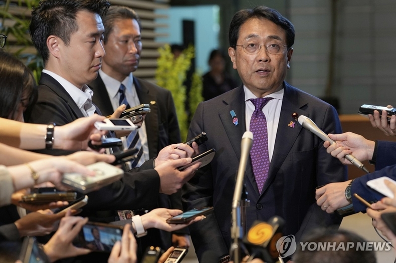 아카자와 료세이 일본 경제재생상