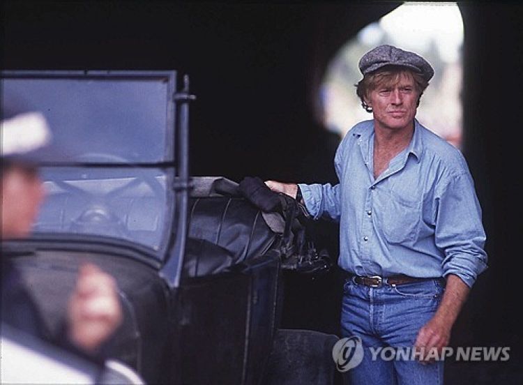 1991년 '흐르는 강물처럼' 촬영 당시 영화감독이었던 로버트 레드퍼드
