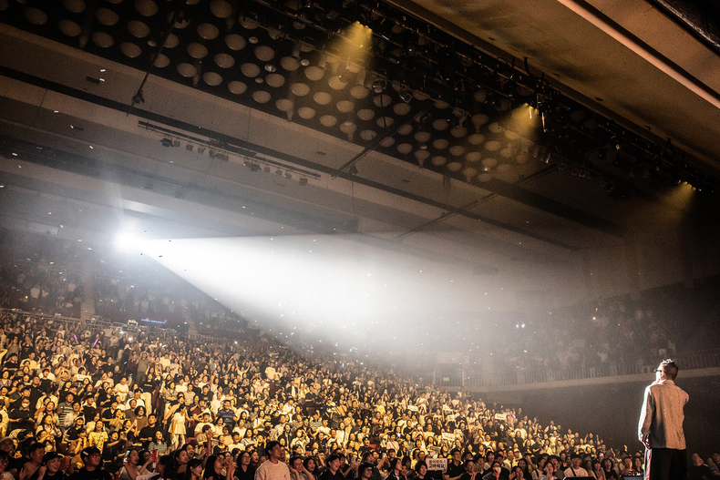 김건모, 6년 만의 컴백 콘서트 성료/사진=아이스타미디어컴퍼니