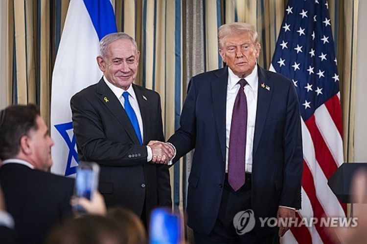 베냐민 네타냐후 이스라엘 총리(왼쪽)와 도널드 트럼프 미국 대통령