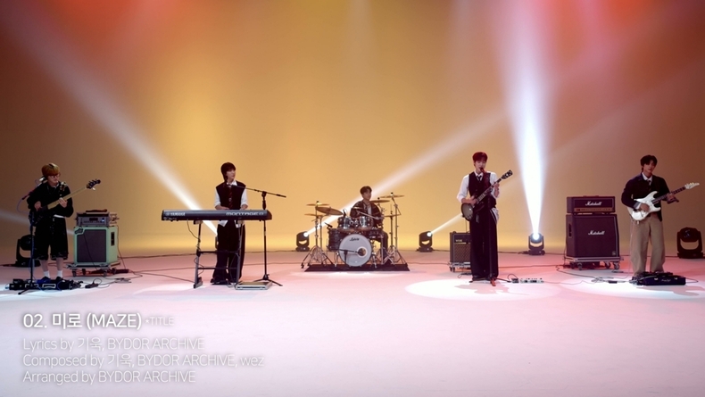 원위 미니 4집 'MAZE: AD ASTRA' 하이라이트 메들리/사진=알비더블유