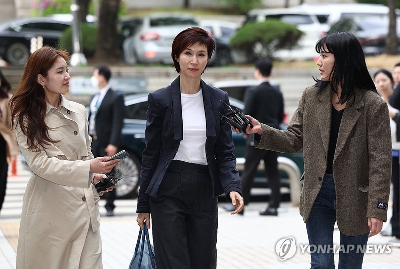이혼소송 2심 공판 출석하는 노소영 관장