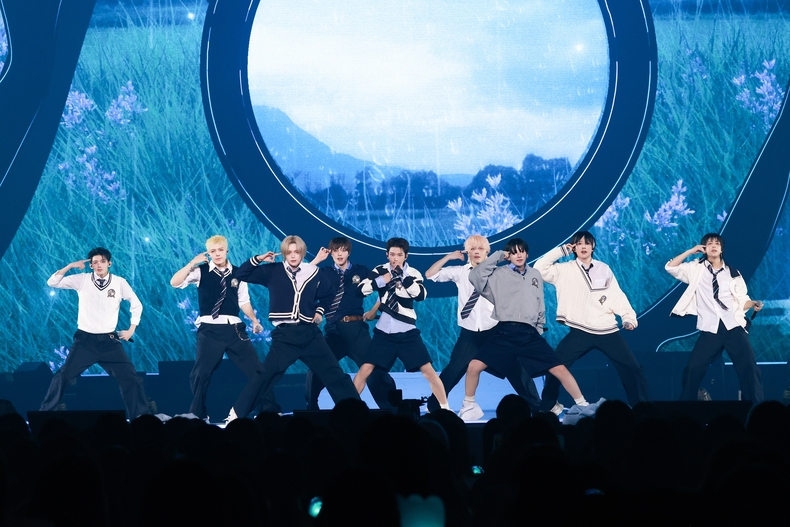 앤팀 첫 아시아 투어 앙코르 공연/사진=YX 레이블즈