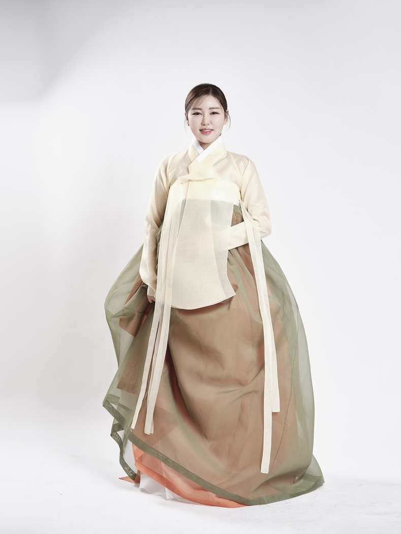 송가인 ‘가인이어라’, 중학교 음악 교과서에 수록/사진=제이지스타