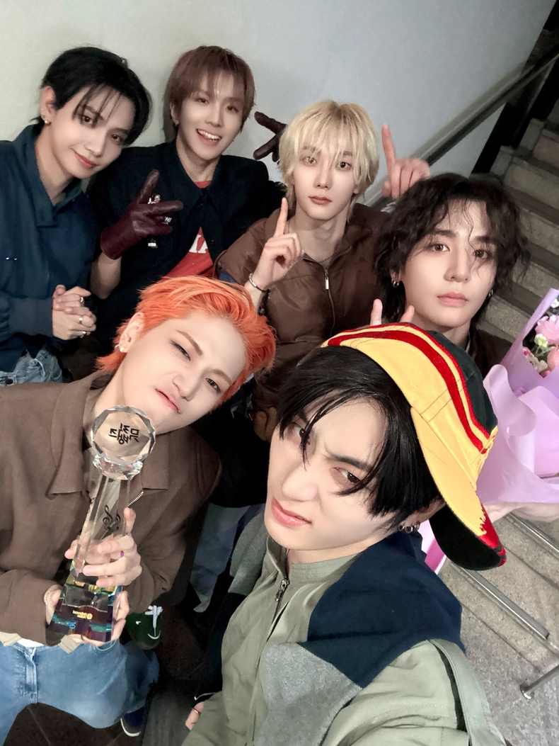 보이넥스트도어 ‘뮤직뱅크’ 1위 차지/사진=KOZ엔터테인먼트